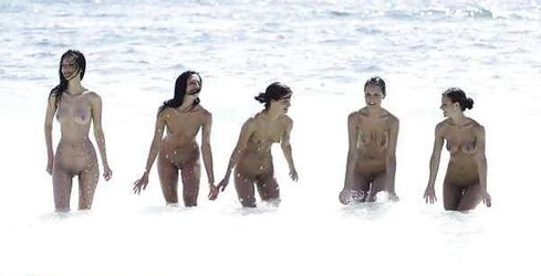 Some G-Spots,Tities,And donks On the BeAch naturist photos