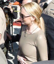 Lindsay Lohan at the Airport Courthouse in Los Angeles