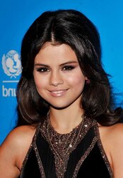 Selena Gomez Archive