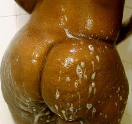 Phat Ebony MUMMY Washing Her Thick Butt