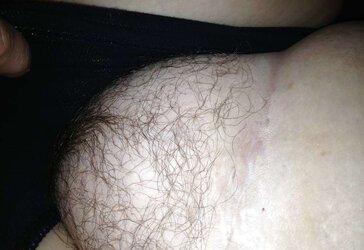 My wifes is unshaved