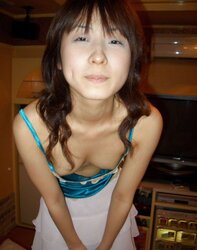 Japanese Teenager open up and creampie (Part three)