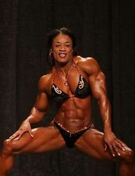 Ebony dame Muscle
