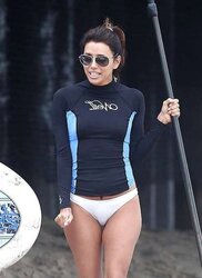Eva Longoria looking super-fucking-hot in bathing suit bottoms
