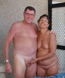 BARE COUPLES