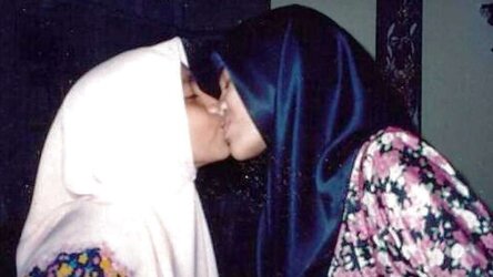 Hijab Lezzies