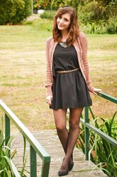 French bloggers Mode with jaw-dropping gams