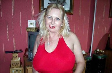 Huge-Chested Miss Lesley Part
