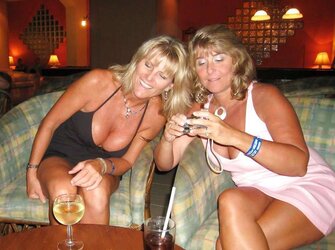 Spectacular mature chicks 104 (non naked)