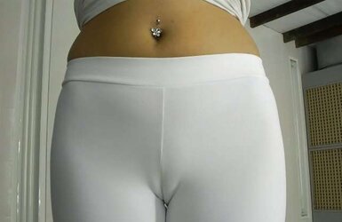 Inexperienced Camel Toe and Arse Erotica By twistedworlds
