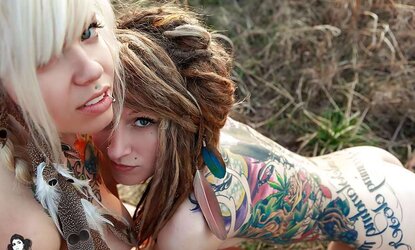 Remarkable damsels with tattooes, Tattooed Caboose