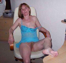 Mature granny huge fur covered housewives - undies chubby