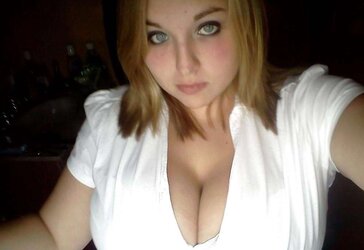 Big-Boobed Amateurs - Big-Chested GFs