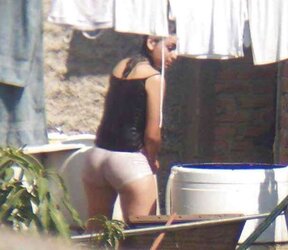 Spying on the neighbour daughter Colombia