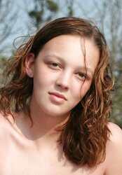 Gorgeous teen nude