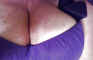 Granny mature titties to jizz on