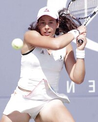 Marion Bartoli - tennis - upskirt undies voyeur - wooly?