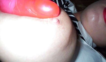 .no name. British School Lady Toying Cooter.. UkGirls4You