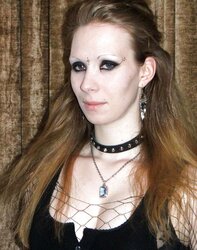 GORGEOUS AND INSANE GOTHIC NYMPH