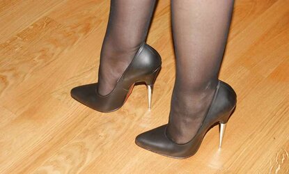 Wifey dark-hued crimson foot iron spiky high-heeled slippers