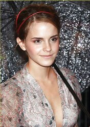 Emma Watson-Uber-Cute to SPLENDID