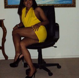 Baby Female, super hot in Yellow! Me