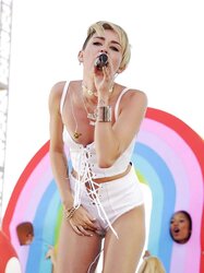 Miley Cyrus 2013 (two)