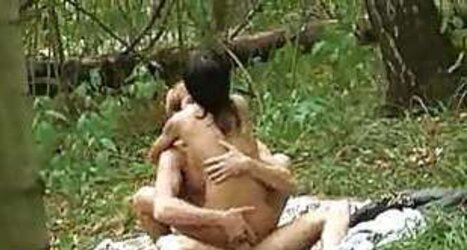 Spy couples nailing in the nature