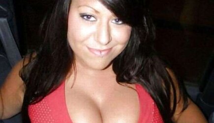 Ladies with large tits