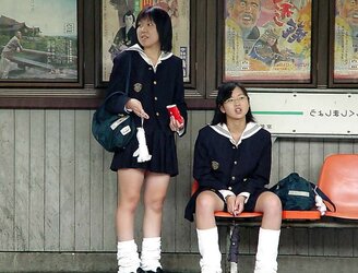 Japanese street fucksluts: High School Edition