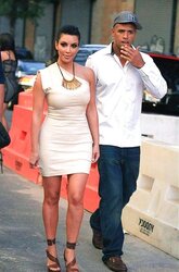 Kim Kardashian - Candids in a taut sundress in Fresh York