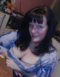 Just Uber-Sexy Mommy ....Non Porn