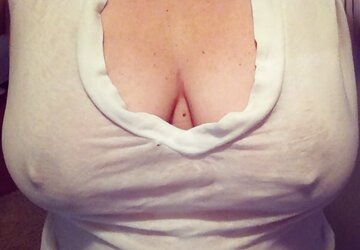 Humid t-T-shirt titties non-bare