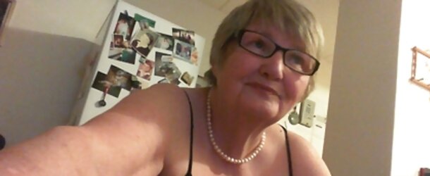 Insatiable Granny Wants You to witness her bare