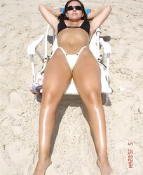 Maria: Fake Jug Tanlined Beach Honey