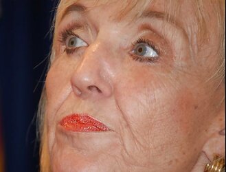Conservative Jan Brewer gives me a meatpipe