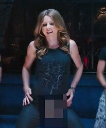 Sarah Chalke WHIPS HER SHAFT OUT!!!