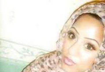 Super Hot and Spectacular Bone Jism Face Taunting Hijabi Paki Bitch