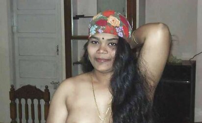 Tamil super hot aunty Gigantic Bra-Stuffers