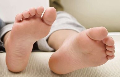 Combined soles - Feet four adore
