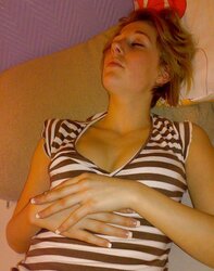 Jizz and tribute for this real french blondie mega-bitch teenager!