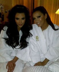 Kim Kardashian 2011 Twit Photos