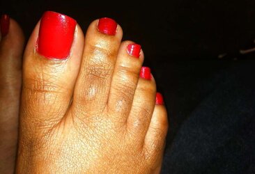 Crimson Toes FJ