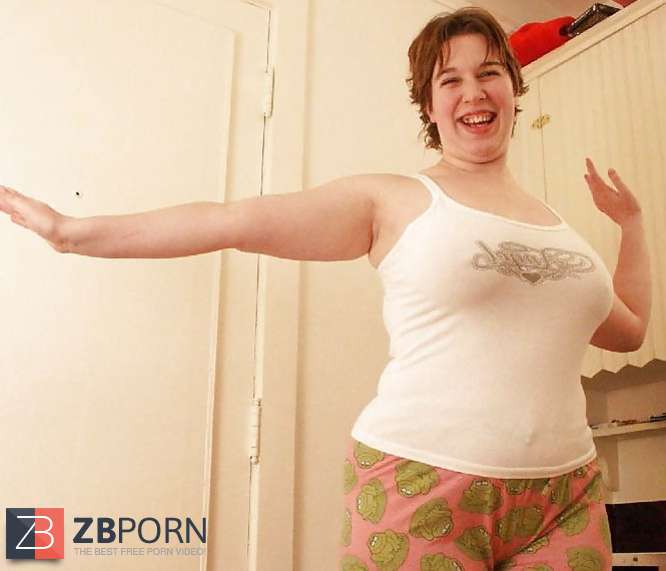 Rowan Porn - Large Breasts Big Booty Chub Rowan In Pajamas! / ZB Porn