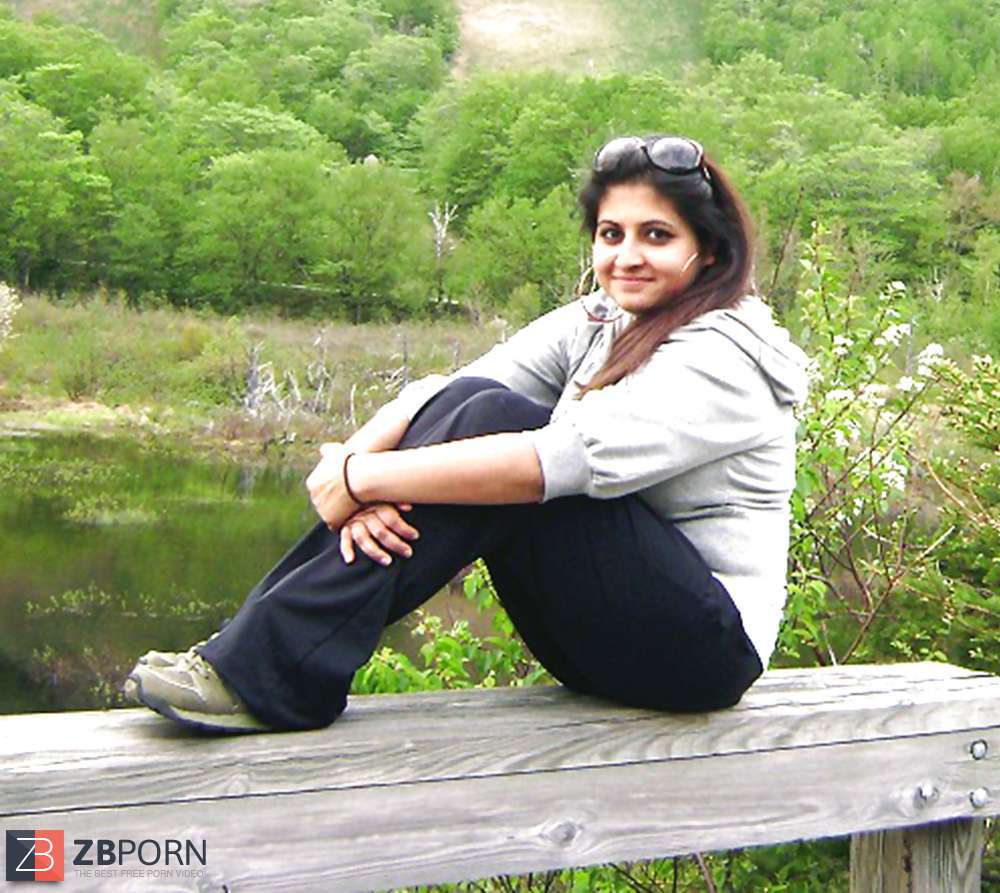 1000px x 893px - Aruna Raj from Boston / ZB Porn