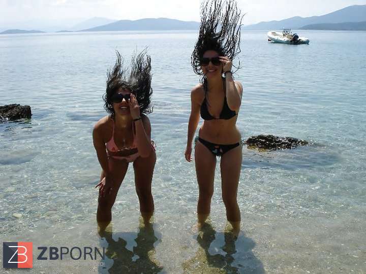 Greek Beach Porn - Greek girls in Greek beaches / ZB Porn