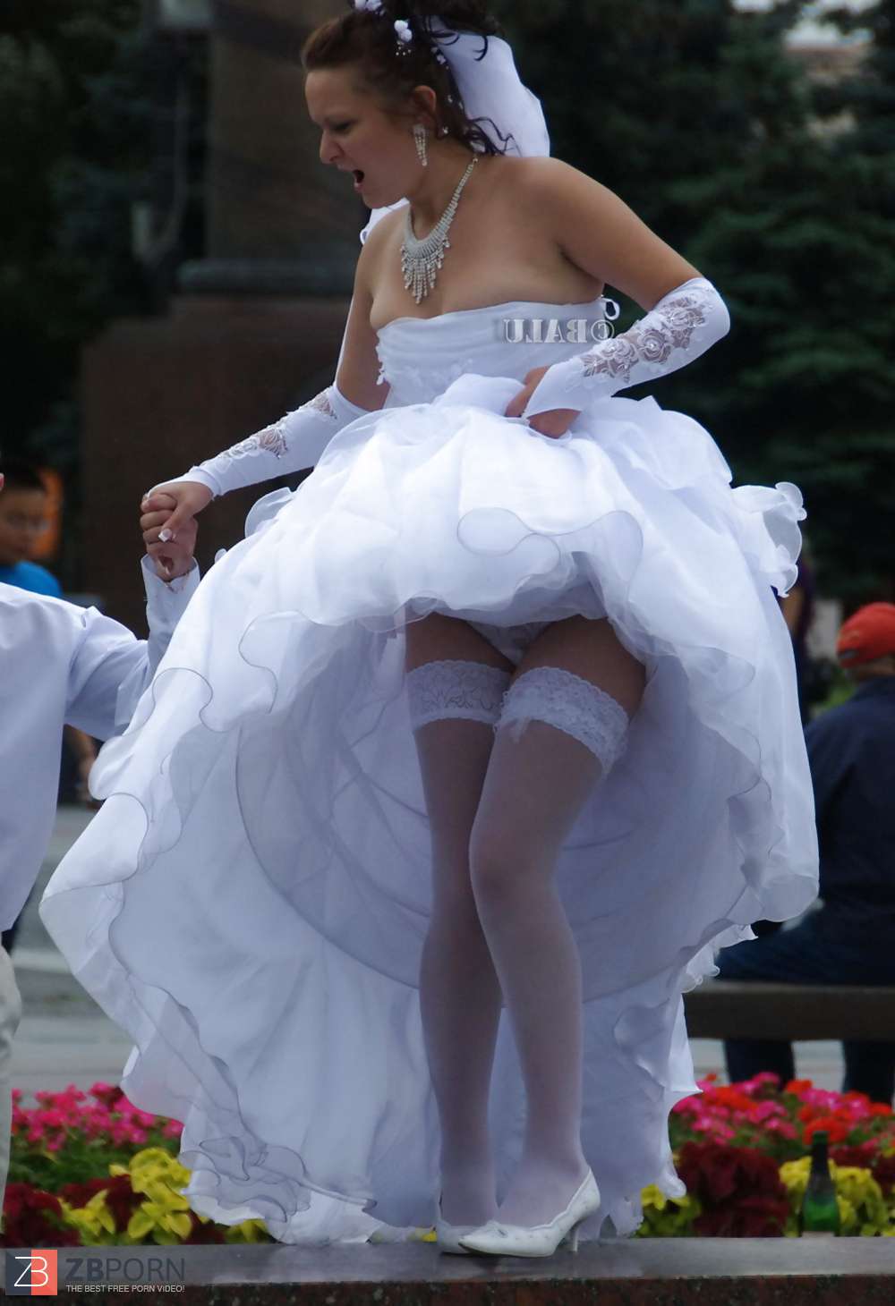 Amateur Public Upskirts Brides | Sex Pictures Pass