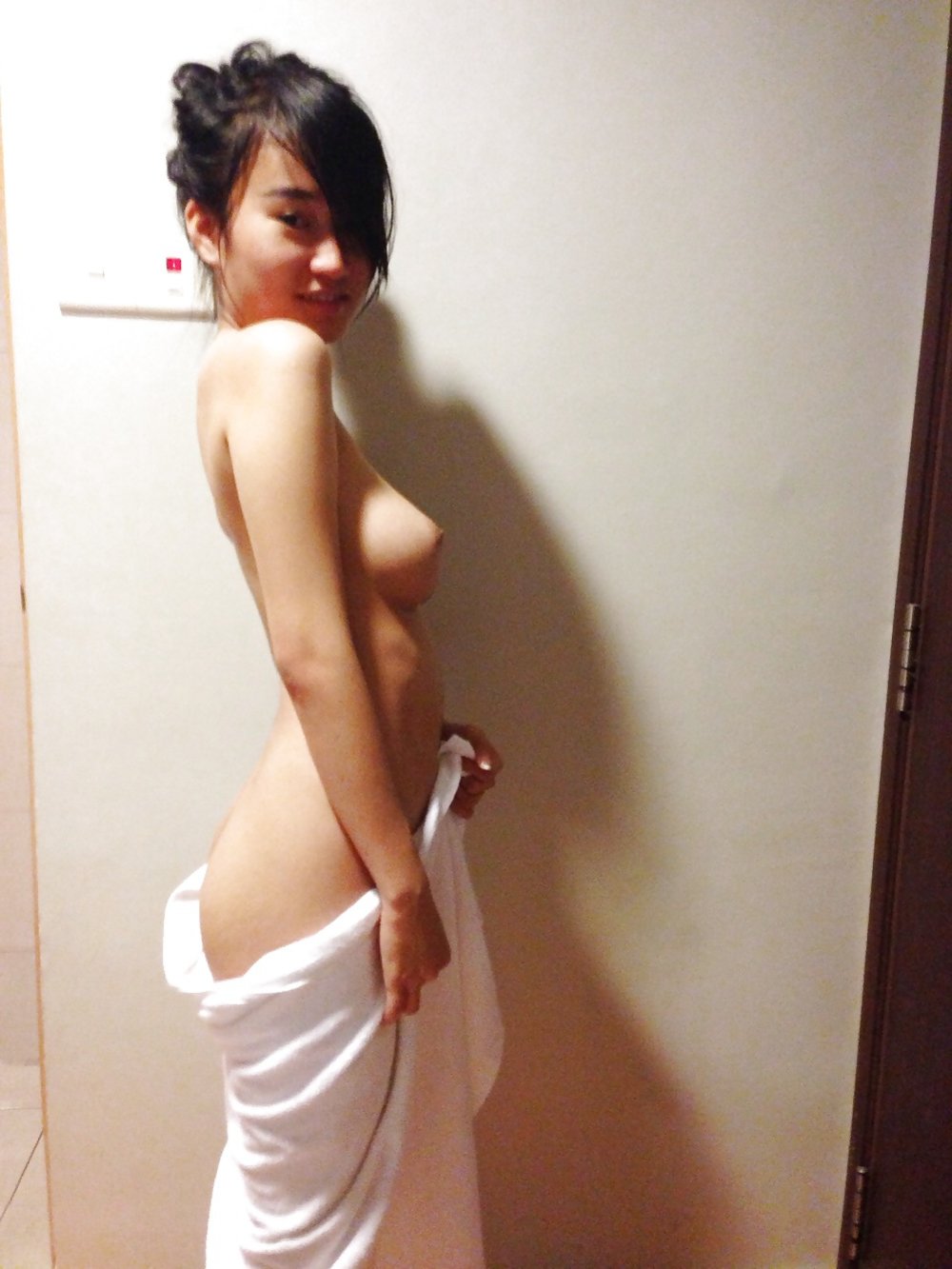1000px x 1333px - Ultra-Cute vietnamese woman / ZB Porn