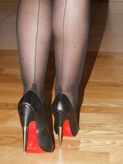 Wifey dark-hued crimson foot iron spiky high-heeled slippers